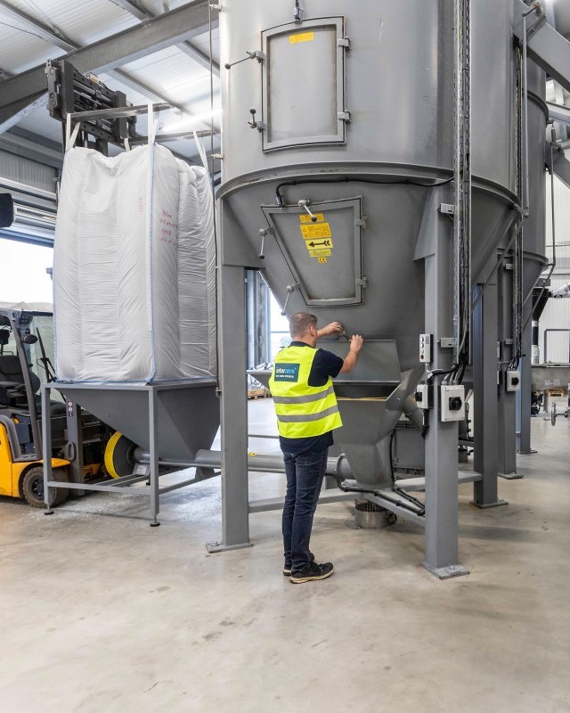 iz-pet-recyclinganlage-prozess__11_ iz-pet-recyclinganlage-prozess__11_