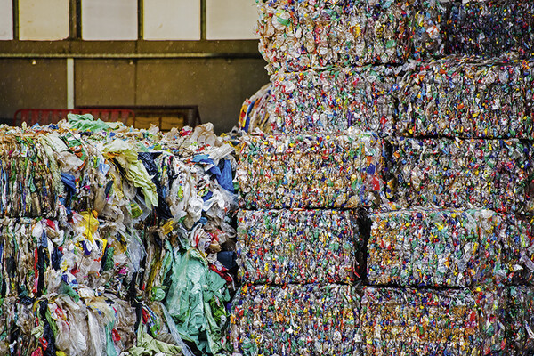 Sales packaging - important recycling raw materials Sales packaging - important recycling raw materials